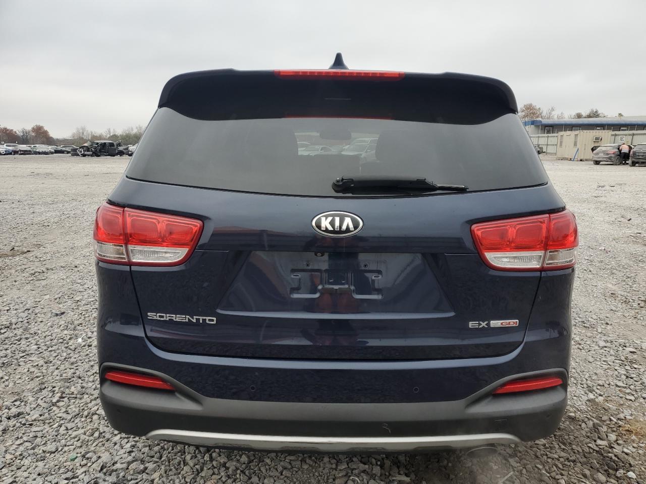 2016 Kia Sorento Ex - Image 6