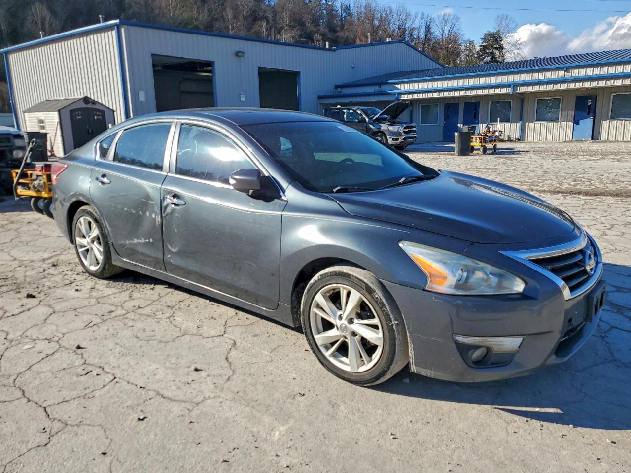 2013 Nissan Altima 2.5 - Фото 4