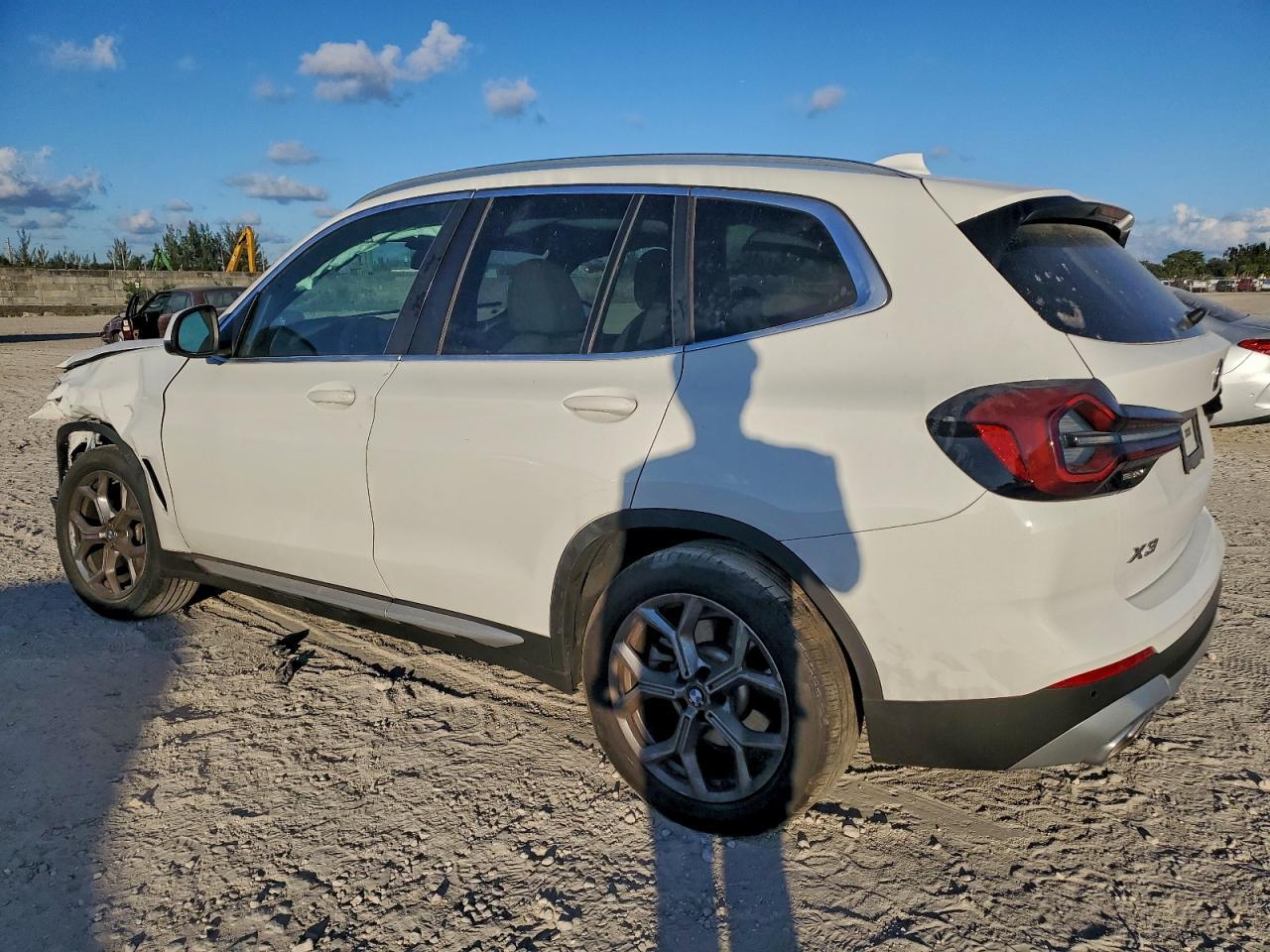 2024 BMW X3 Sdrive30I - Фото 2