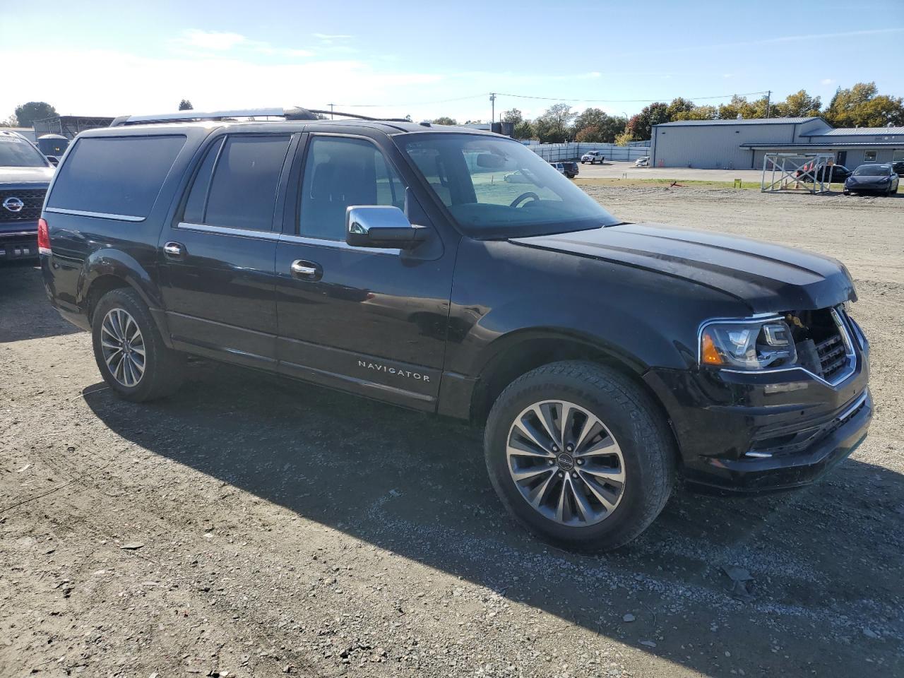 2015 Lincoln Navigator L - Фото 4