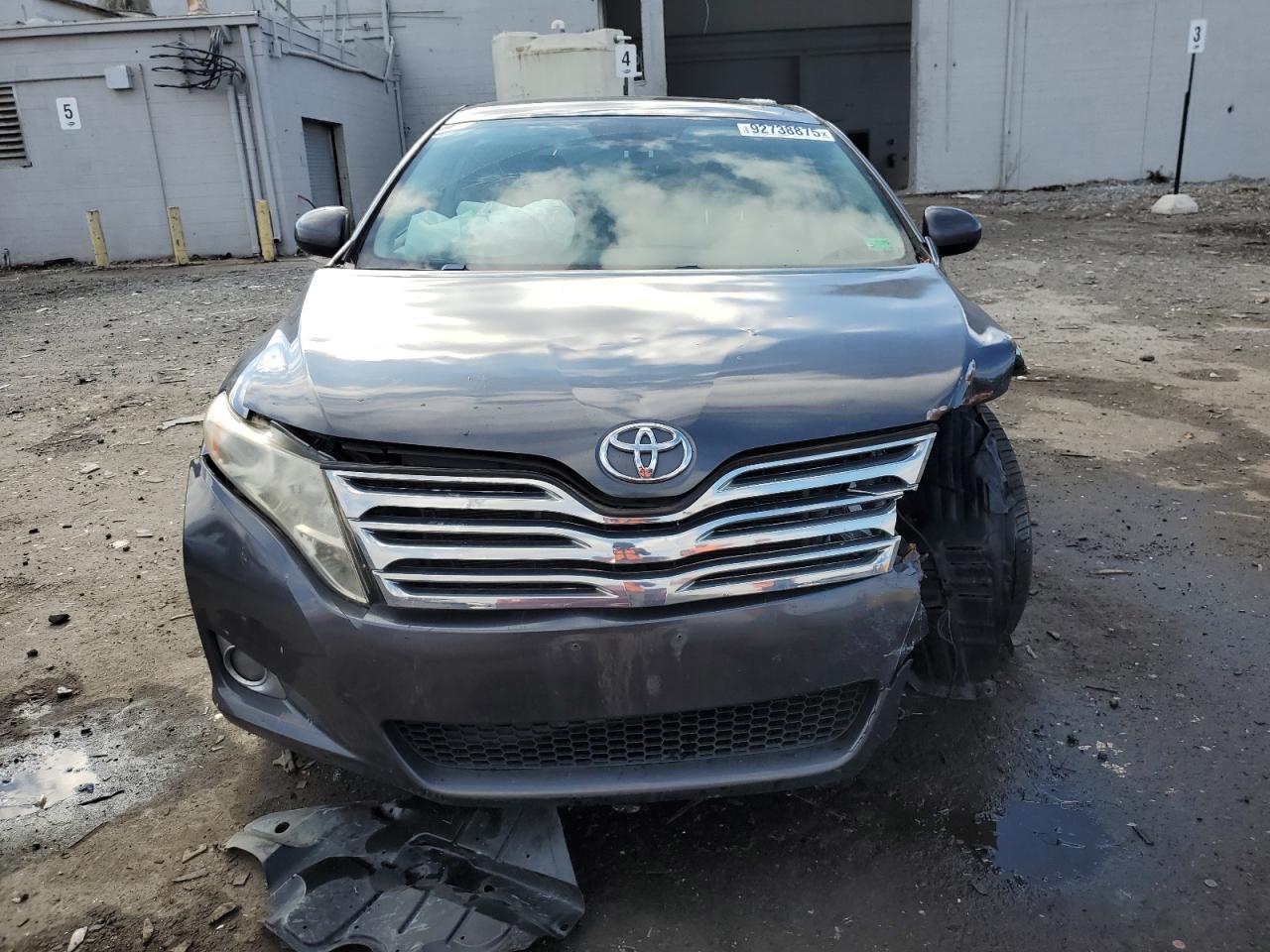 2010 Toyota Venza - Фото 5