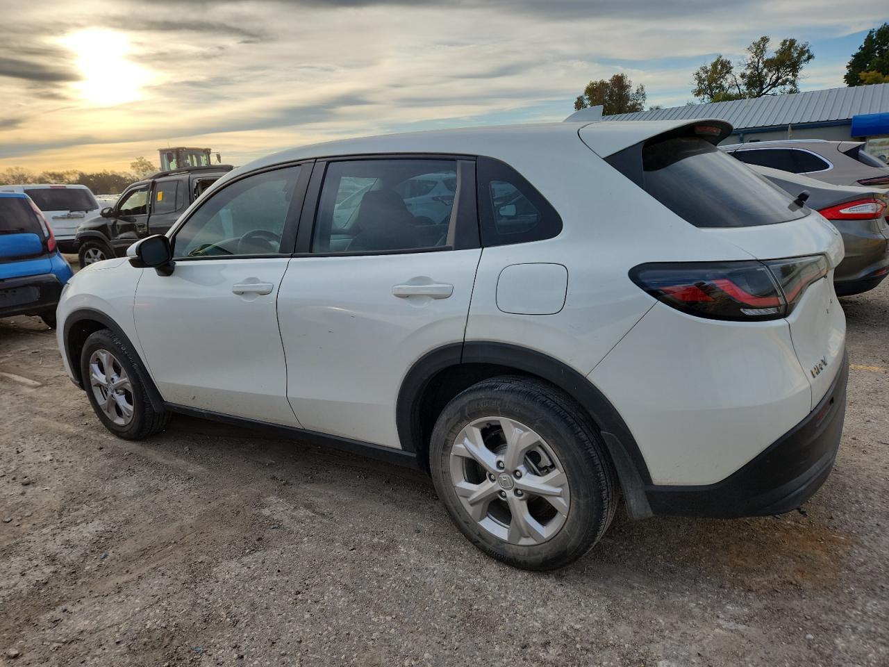 2023 Honda Hr-V Lx - Фото 2