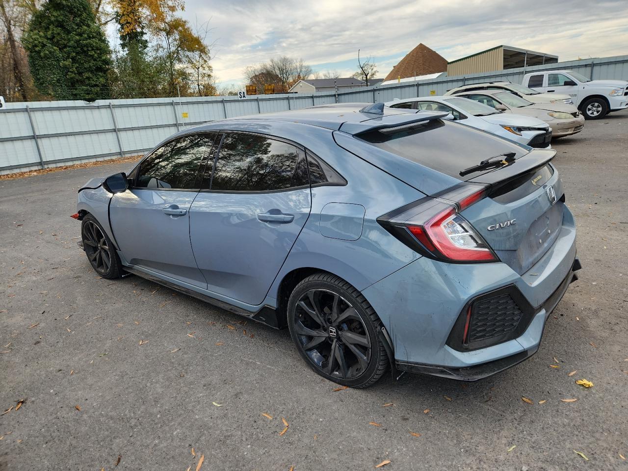 2017 Honda Civic Sport - Фото 2