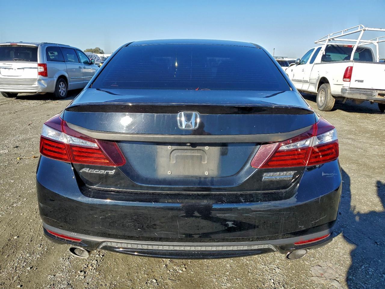 2017 Honda Accord Sport Special Edition - Фото 6