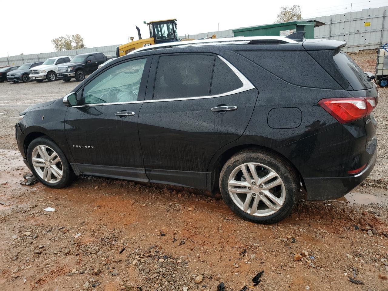 2018 Chevrolet Equinox Premier - Фото 2
