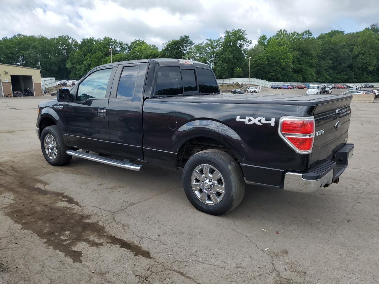 2012 Ford F150 Super Cab - Image 2