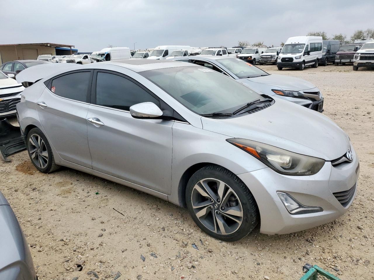 2014 Hyundai Elantra Se - Image 4