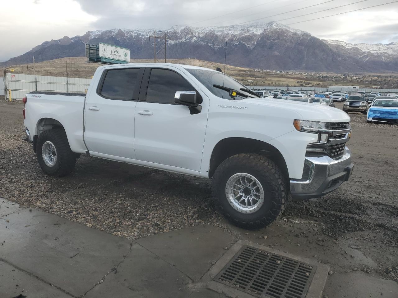 2019 Chevrolet Silverado K1500 Lt - Image 4