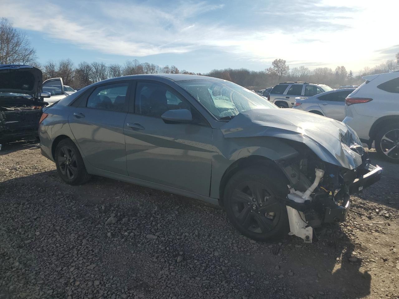 2022 Hyundai Elantra Sel - Фото 4