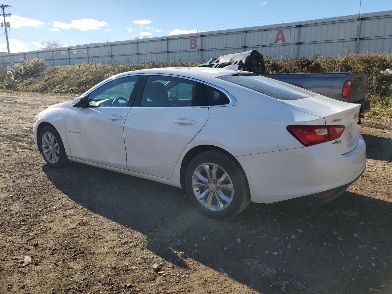 2023 Chevrolet Malibu Lt - Image 2