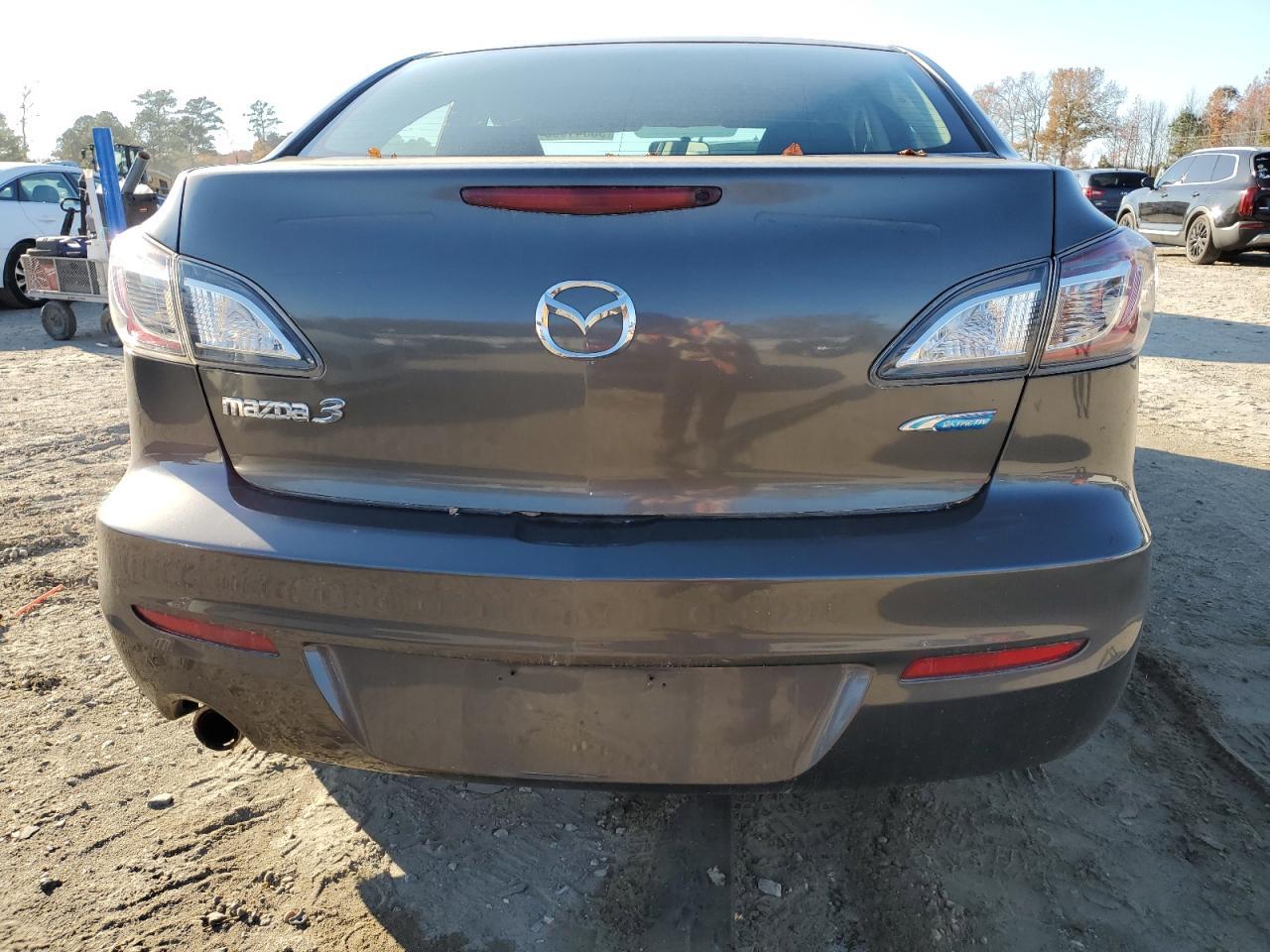 2013 Mazda 3 I - Фото 6