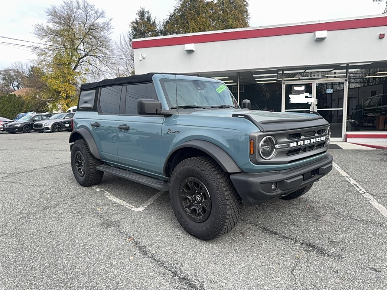 2021 Ford Bronco Base