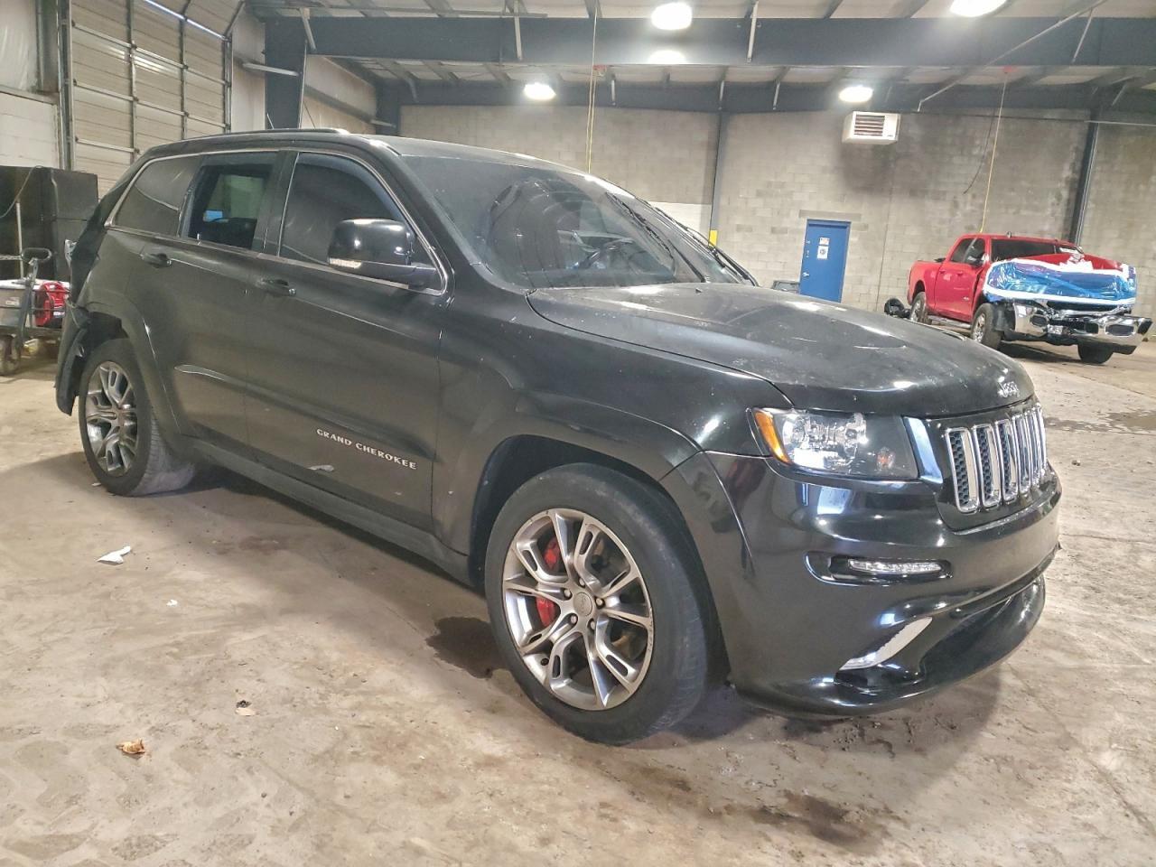 2012 Jeep Grand Cherokee Srt-8 - Фото 4