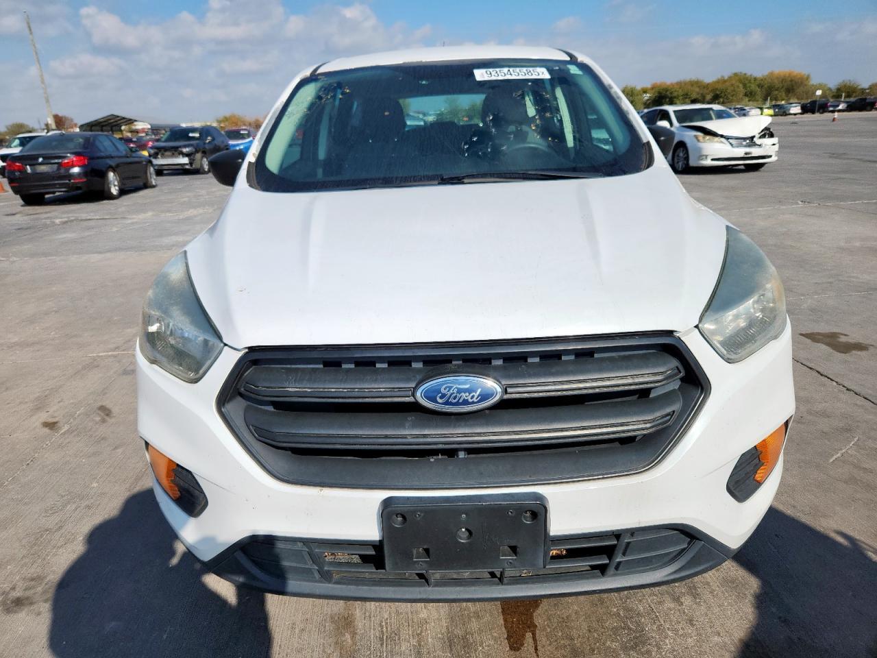 2017 Ford Escape S - Фото 5