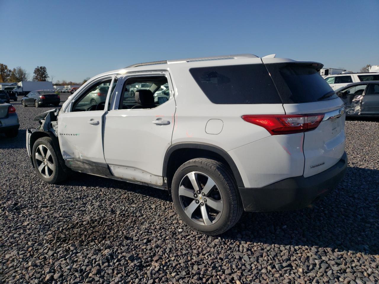 2018 Chevrolet Traverse Lt - Image 2