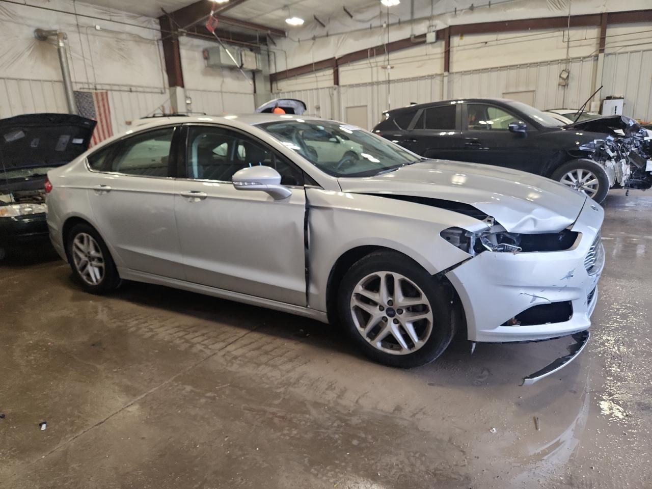 2016 Ford Fusion Se - Фото 4