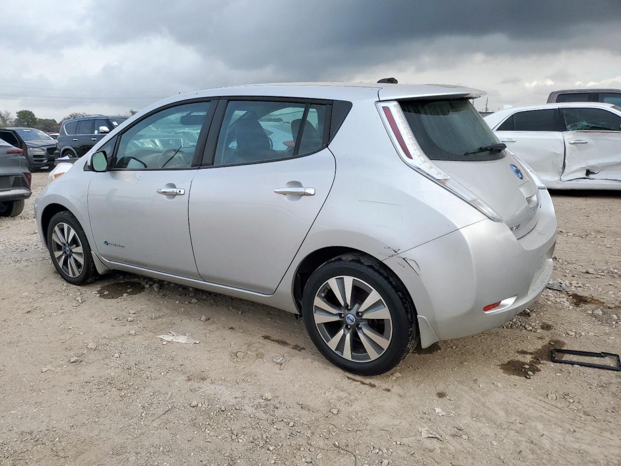 2013 Nissan Leaf S - Фото 2