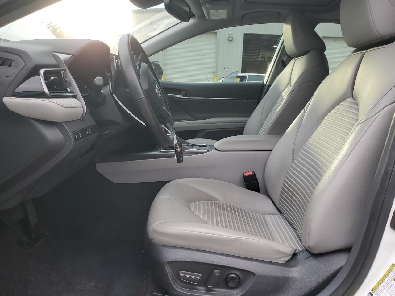 2024 Toyota Camry Se - Фото 7