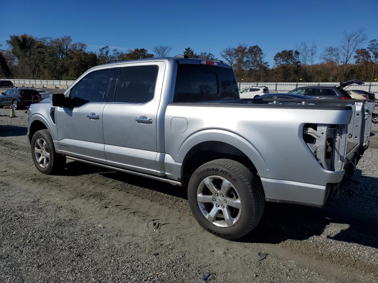 2022 Ford F150 Supercrew - Фото 2
