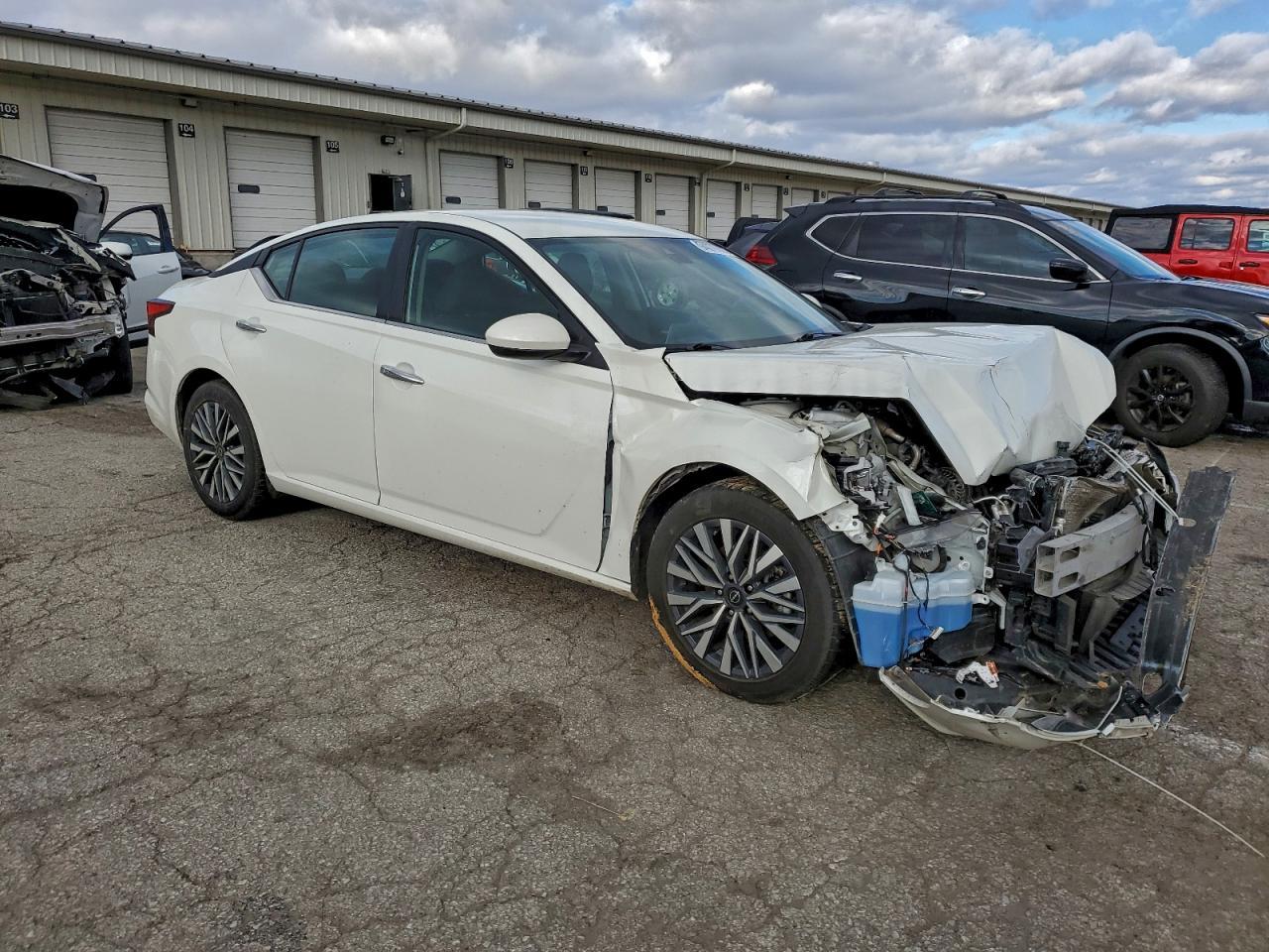 2023 Nissan Altima Sv - Фото 4