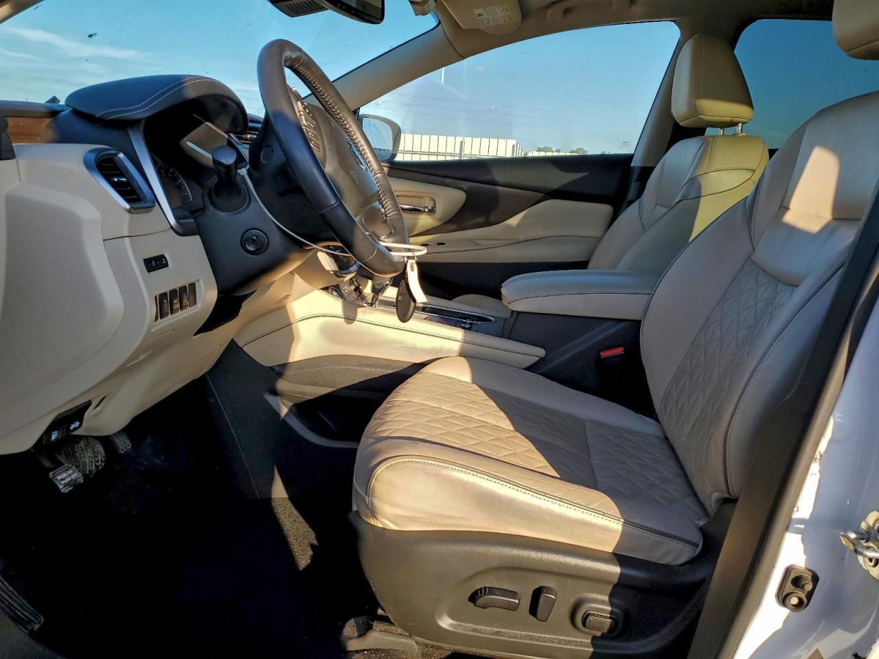 2020 Nissan Murano Platinum - Image 7