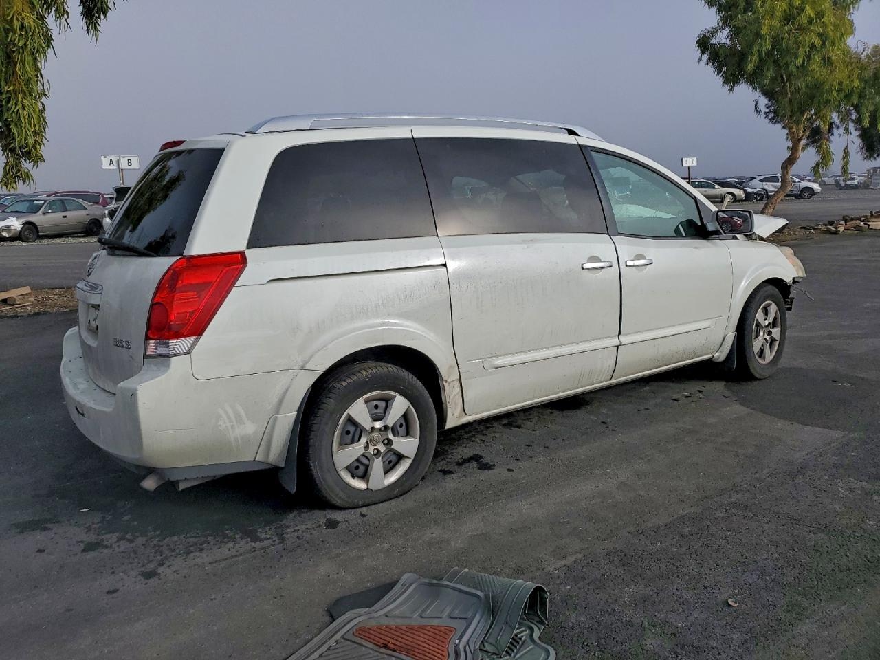 2009 Nissan Quest S - Image 3