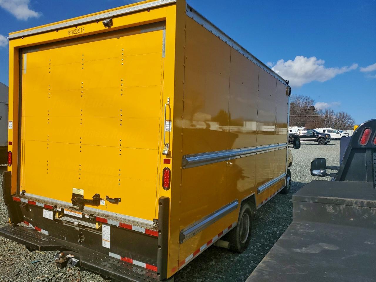 2023 Ford Econoline - Box Truck - Фото 3