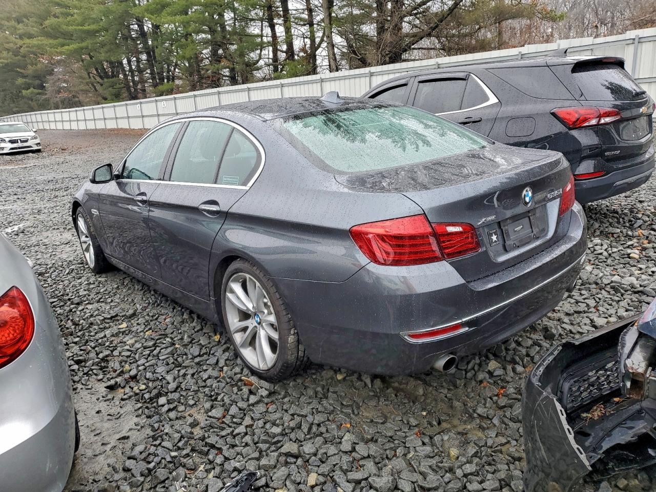 2015 BMW 535 Xi - Фото 2