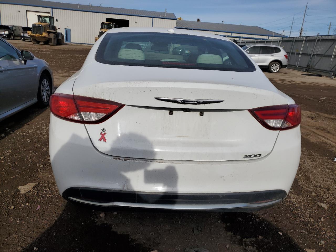 2015 Chrysler 200 Limited - Фото 6