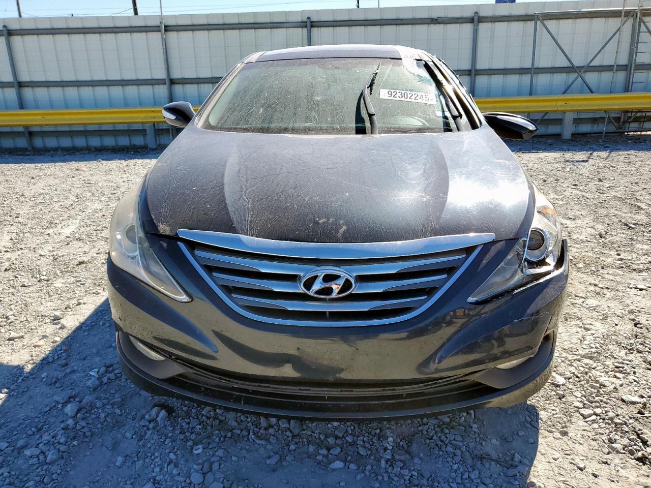 2014 Hyundai Sonata - Image 5