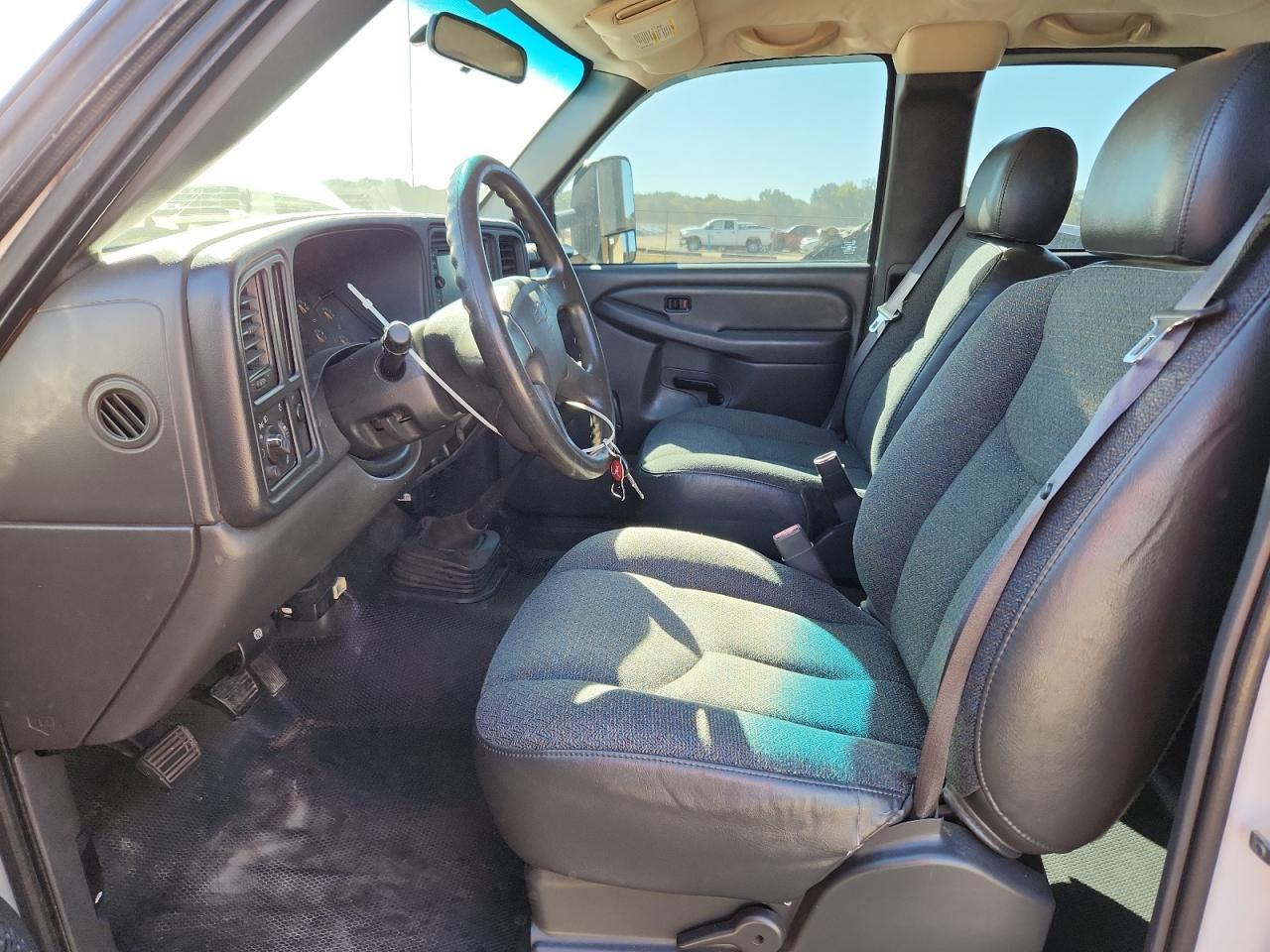 2006 Chevrolet Silverado C2500 Heavy Duty - Фото 7