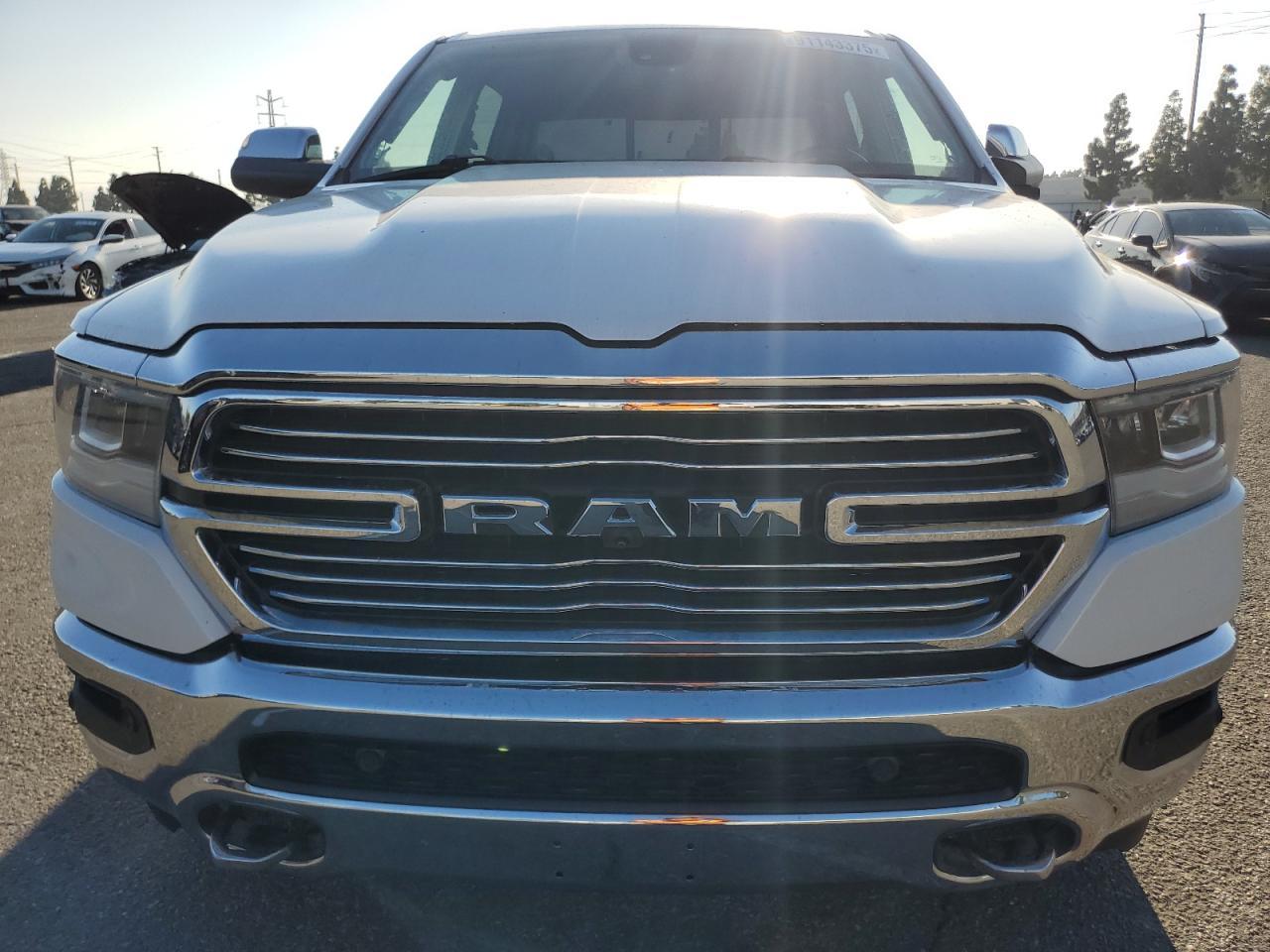 2019 Ram 1500 Laramie - Фото 5