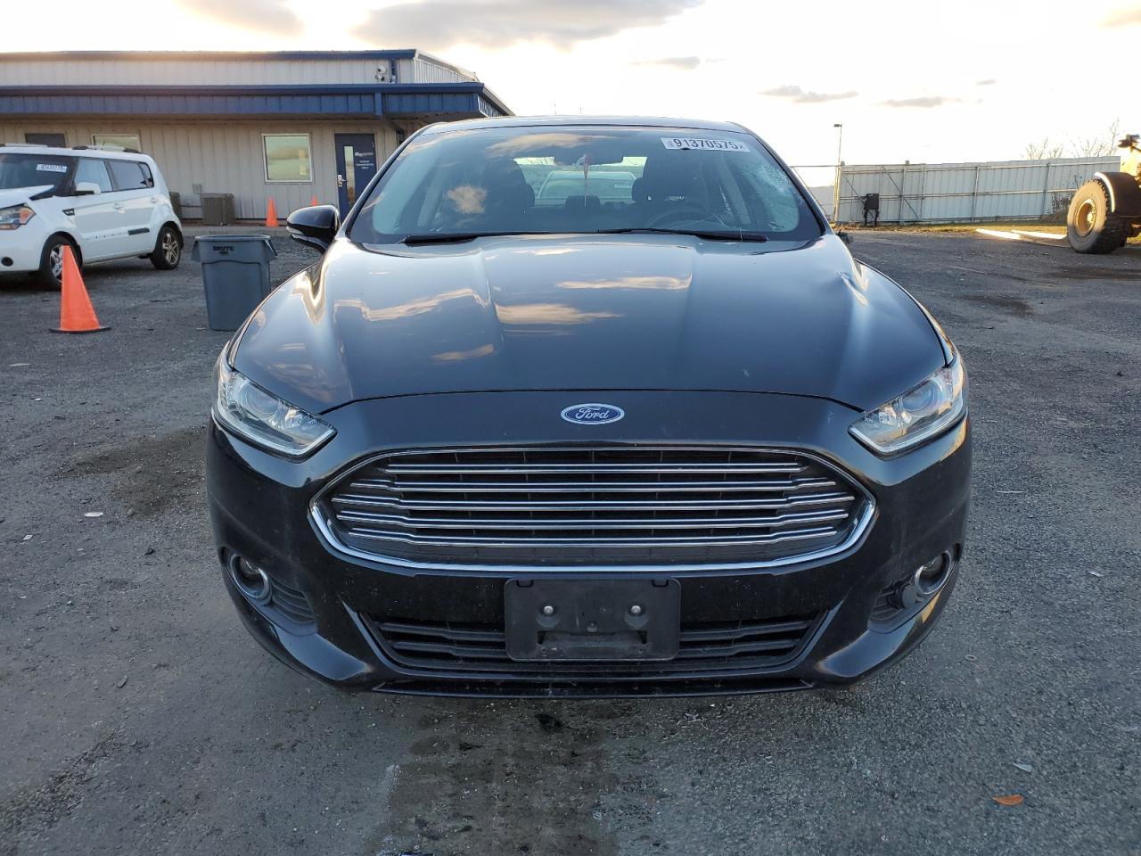 2015 Ford Fusion Se - Фото 5