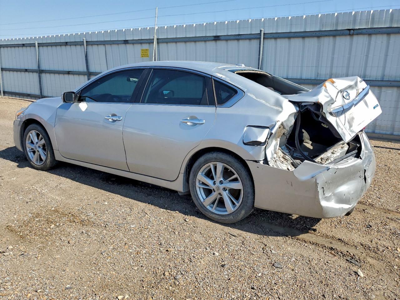 2014 Nissan Altima 2.5 - Фото 2