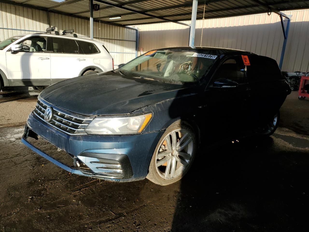 2018 Volkswagen Passat S - Фото 4