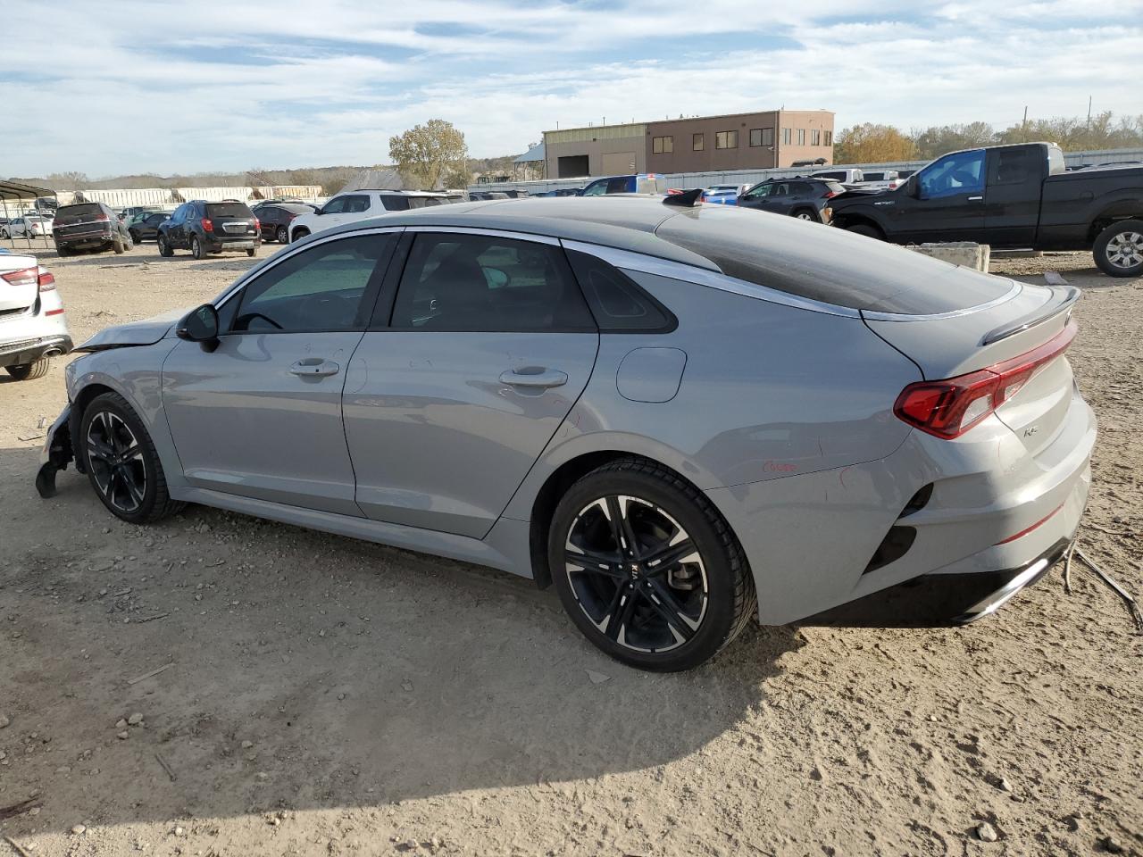 2021 Kia K5 Gt Line - Фото 2