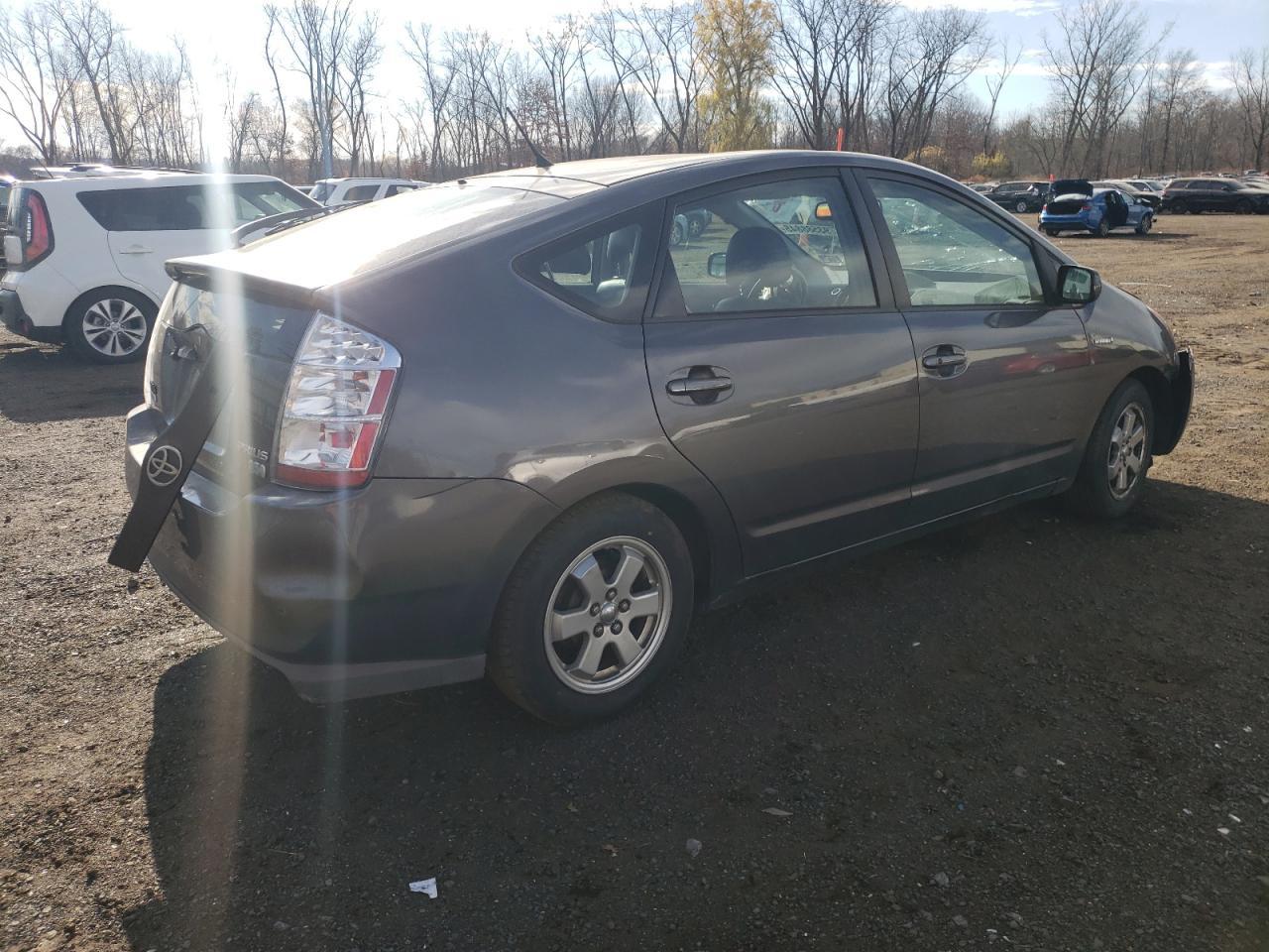 2008 Toyota Prius Base - Фото 3