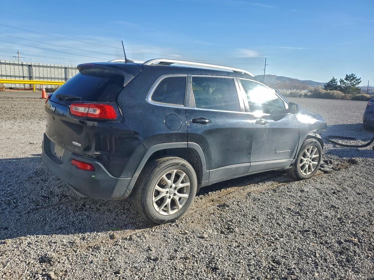 2017 Jeep Cherokee Latitude - Фото 3