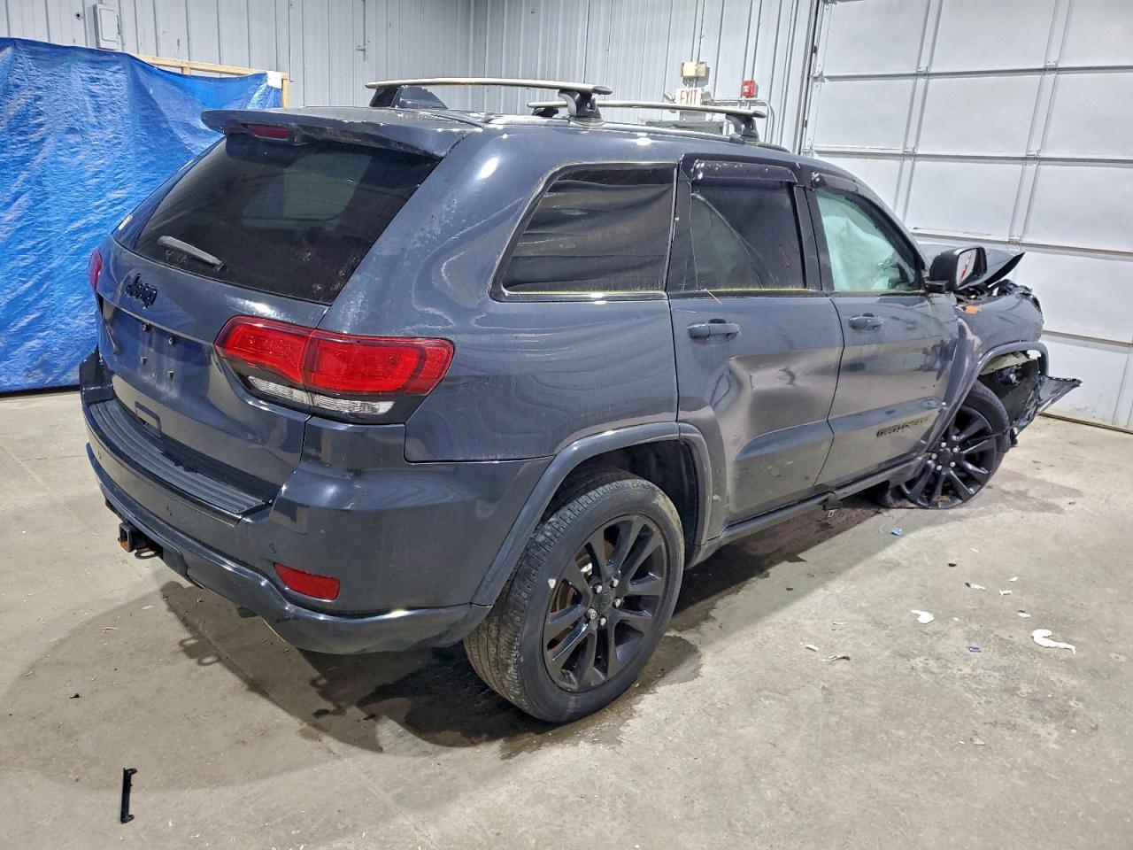 2017 Jeep Grand Cherokee Laredo - Фото 3