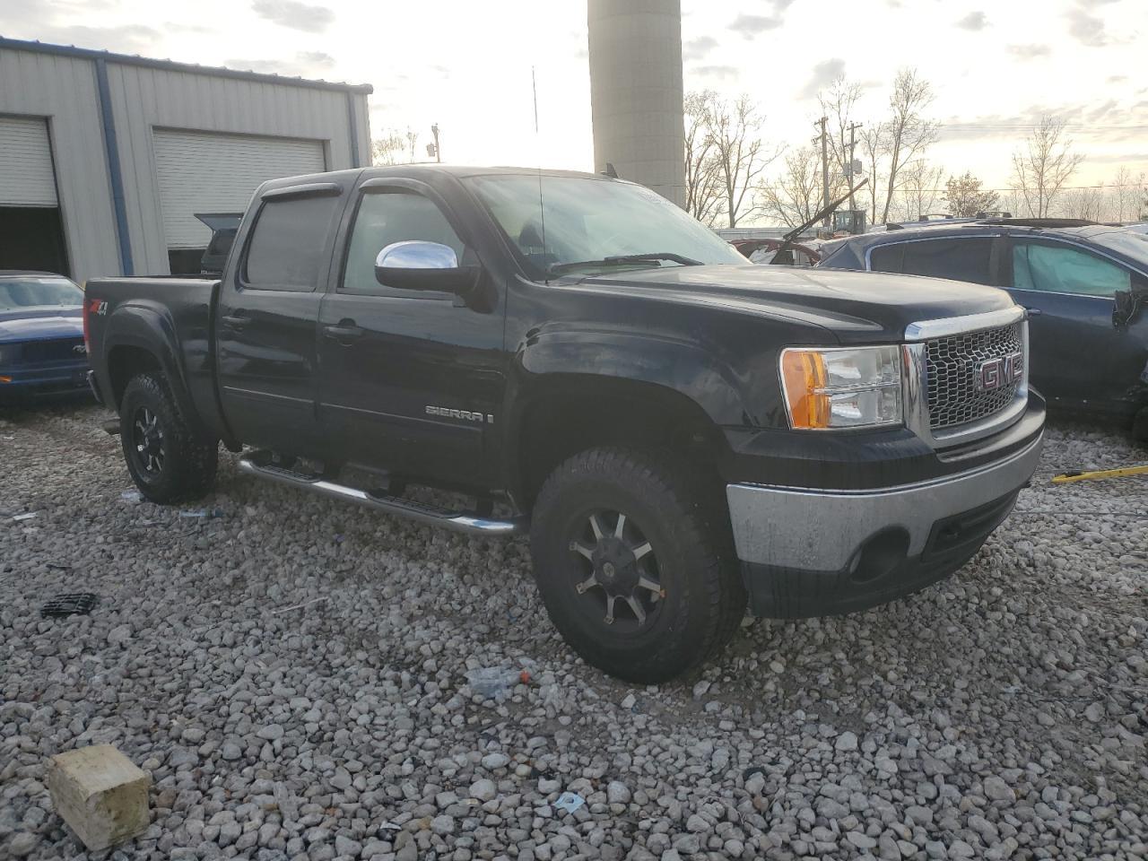 2008 GMC Sierra K1500 - Image 4