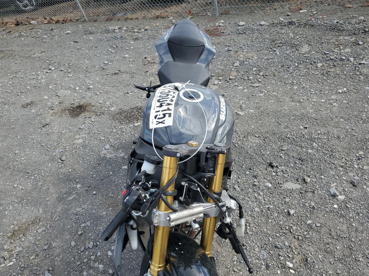 2025 Suzuki Gsx-R750 - Фото 5