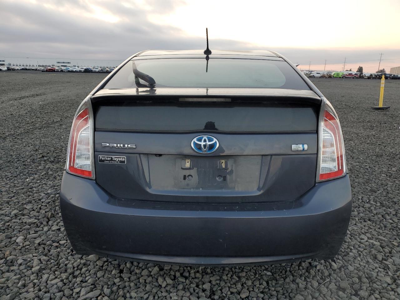 2012 Toyota Prius - Фото 6