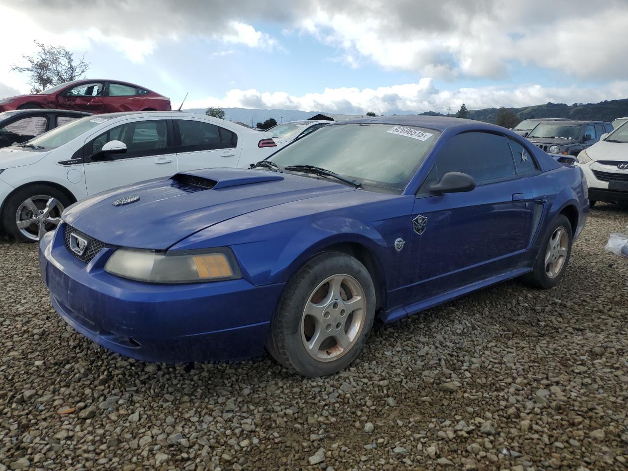 2004 Ford Mustang