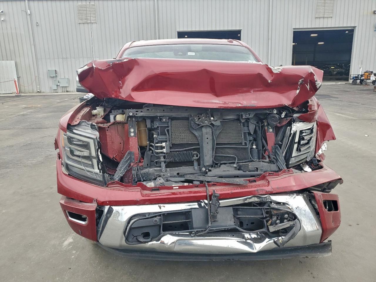 2021 Nissan Titan Sv - Фото 5