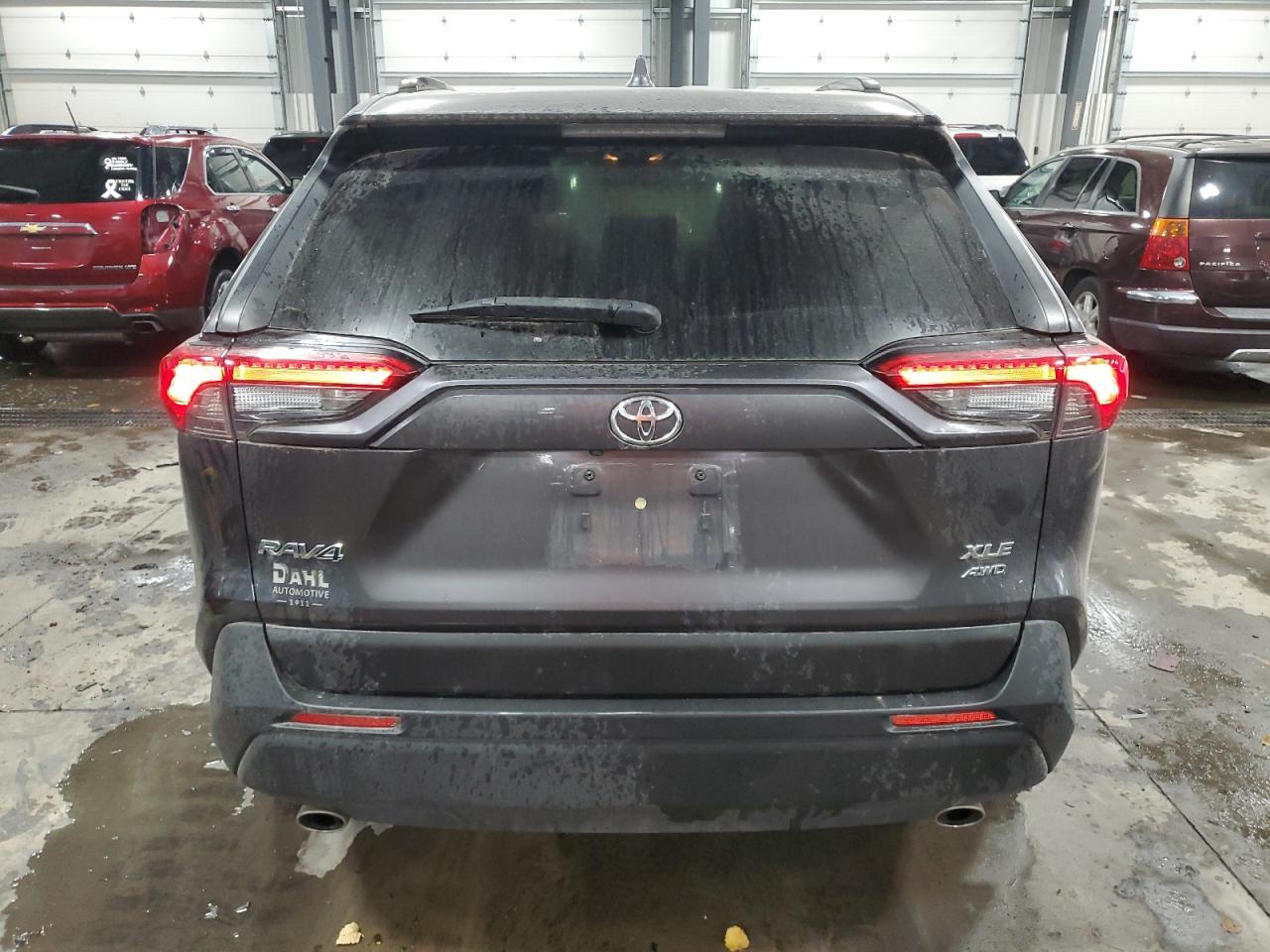 2019 Toyota Rav4 Xle - Фото 6