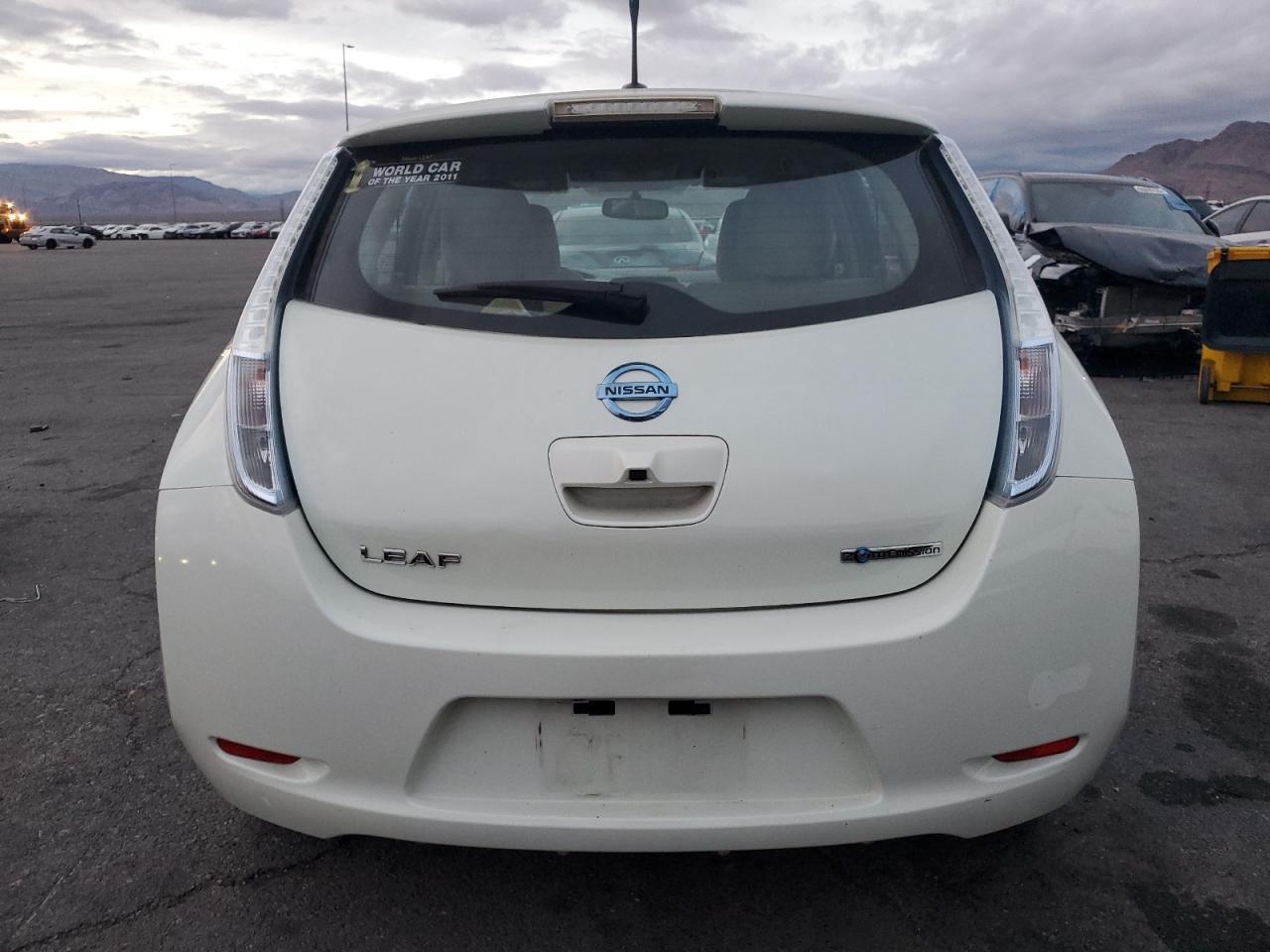 2012 Nissan Leaf Sv - Image 6
