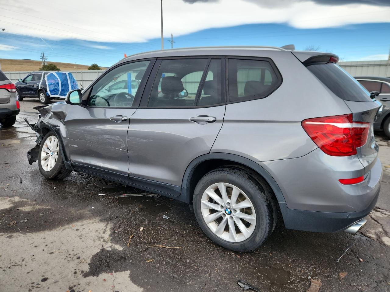 2017 BMW X3 xDrive28I - Фото 2
