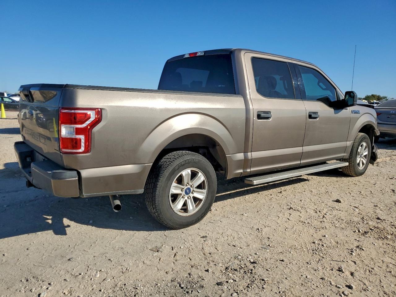 2018 Ford F150 Supercrew - Фото 3