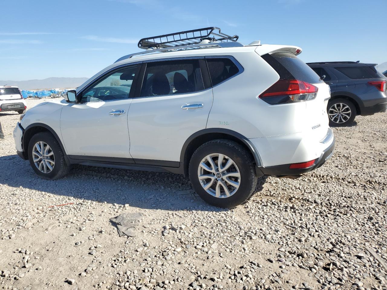 2020 Nissan Rogue S - Фото 2