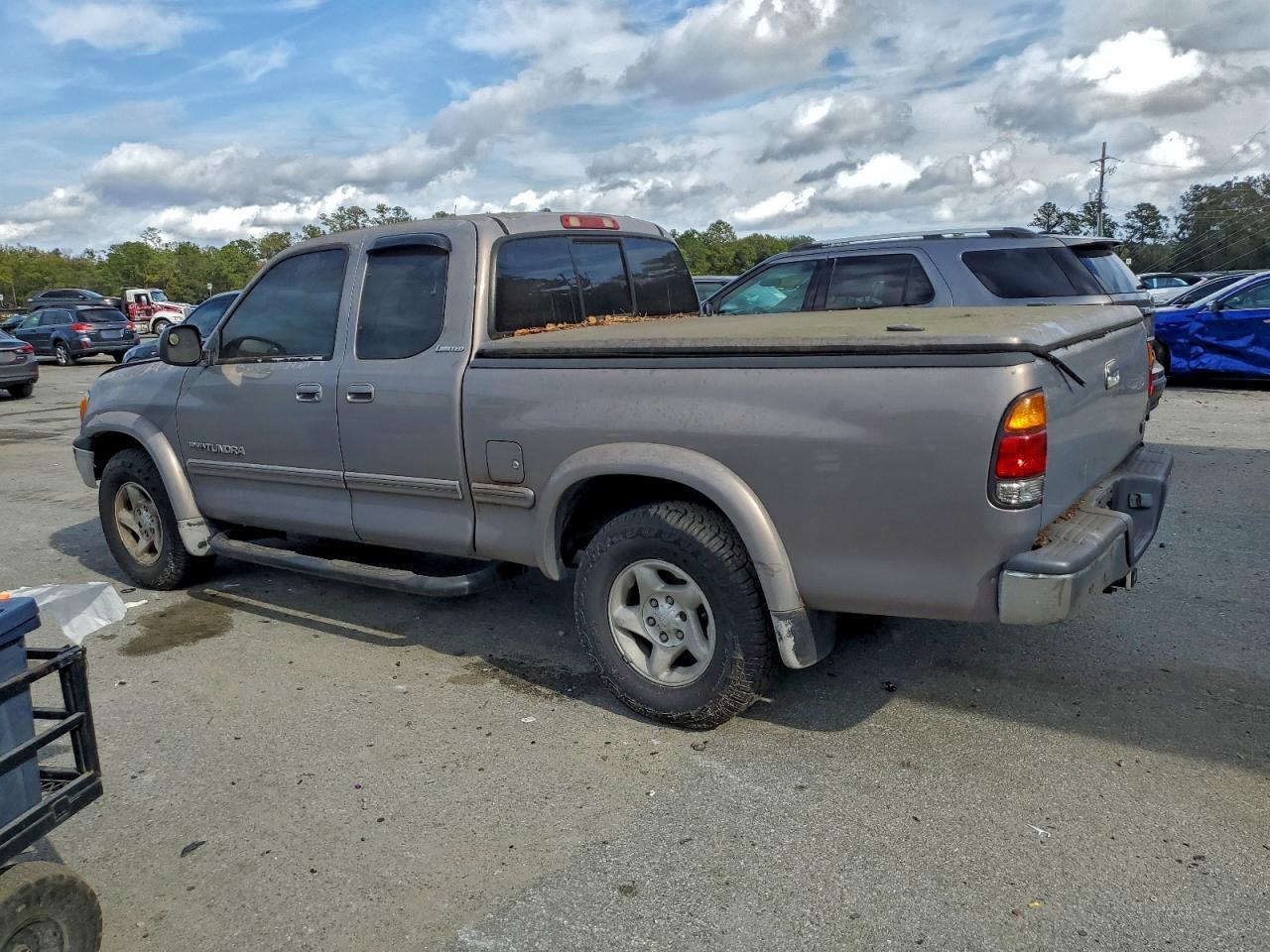 2000 Toyota Tundra Access Cab Limited - Image 2